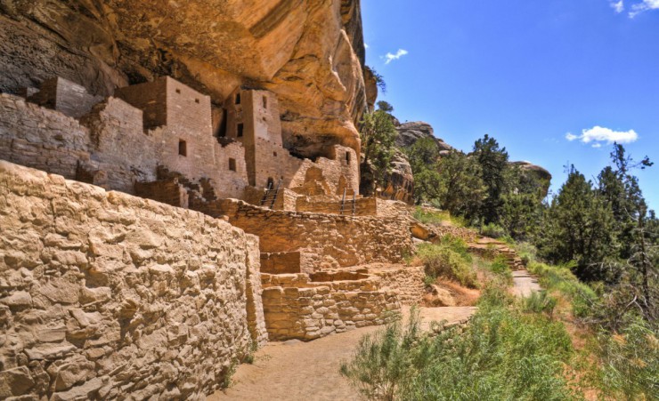 "Cliff Dwellings Mesa Verde National Park"