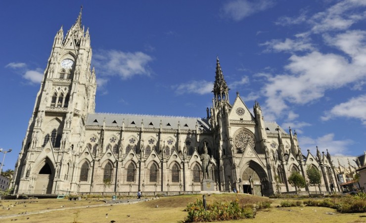 "Basilica del Voto, Quito"