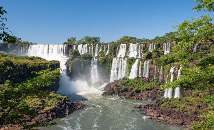 "Iguazu Falls"