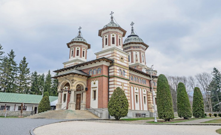 "Sinaia Monastery"