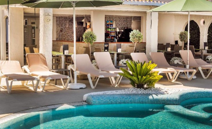 Seating by Pool